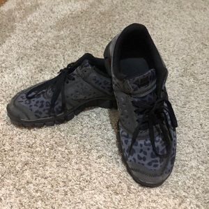 Cheetah print grey Nike Free 5.0